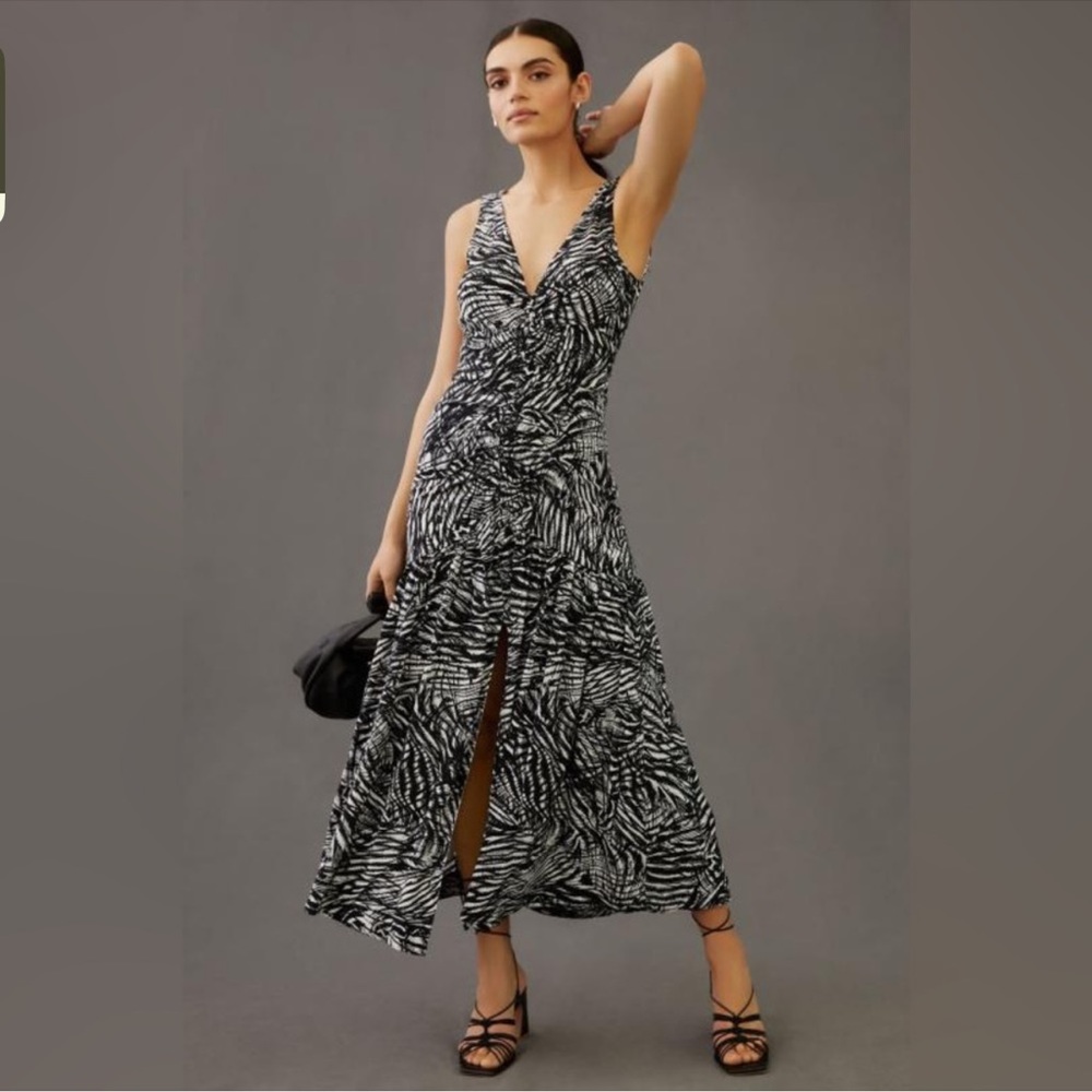 By Anthropologie V-Neck Ruched Front Maxi Dress